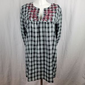 En Creme‎ Black & White Plaid Long Sleeve Mini Dress